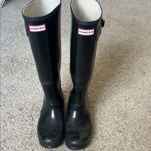 Hunter Classic Black Tall rain Boots